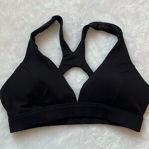 Alo sports bra
